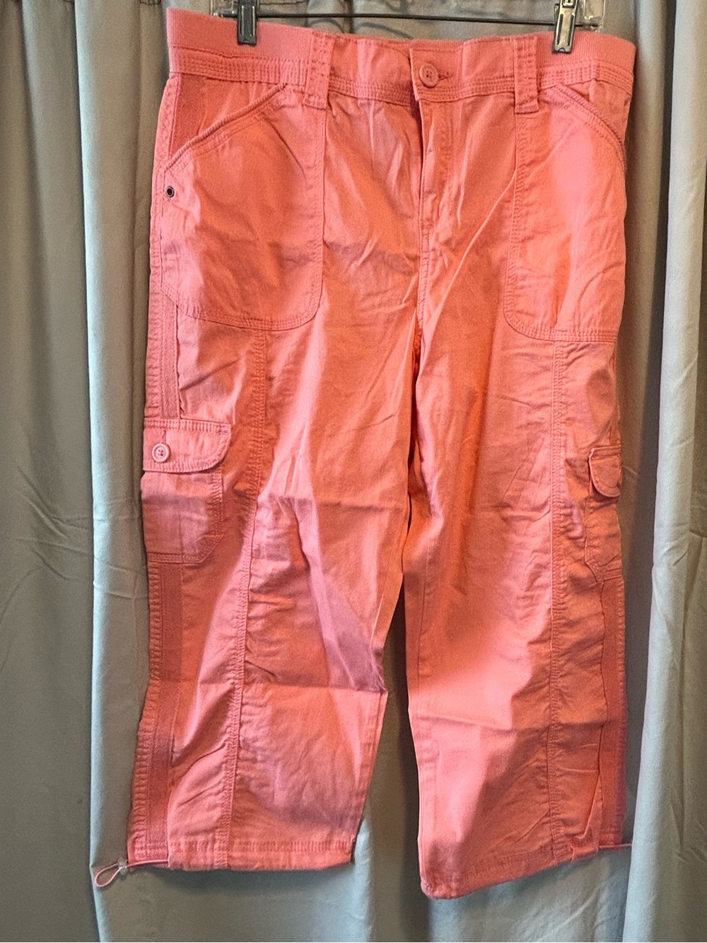 Style & Co. Coral Cargo Capris